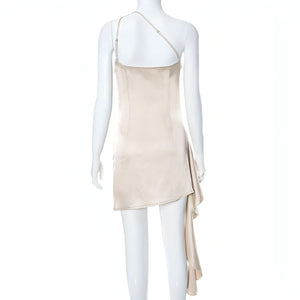 Robe ajustée sans manches à bandoulière