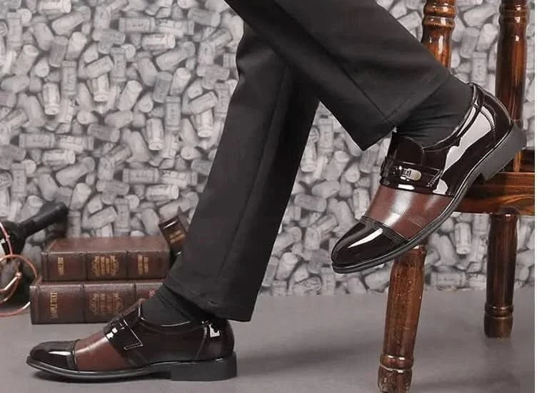 Chaussures en cuir verni