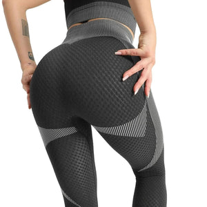 Ensemble de sport patchwork haut de gamme pour femme – Tenue de yoga en nylon respirant (haut et legging)