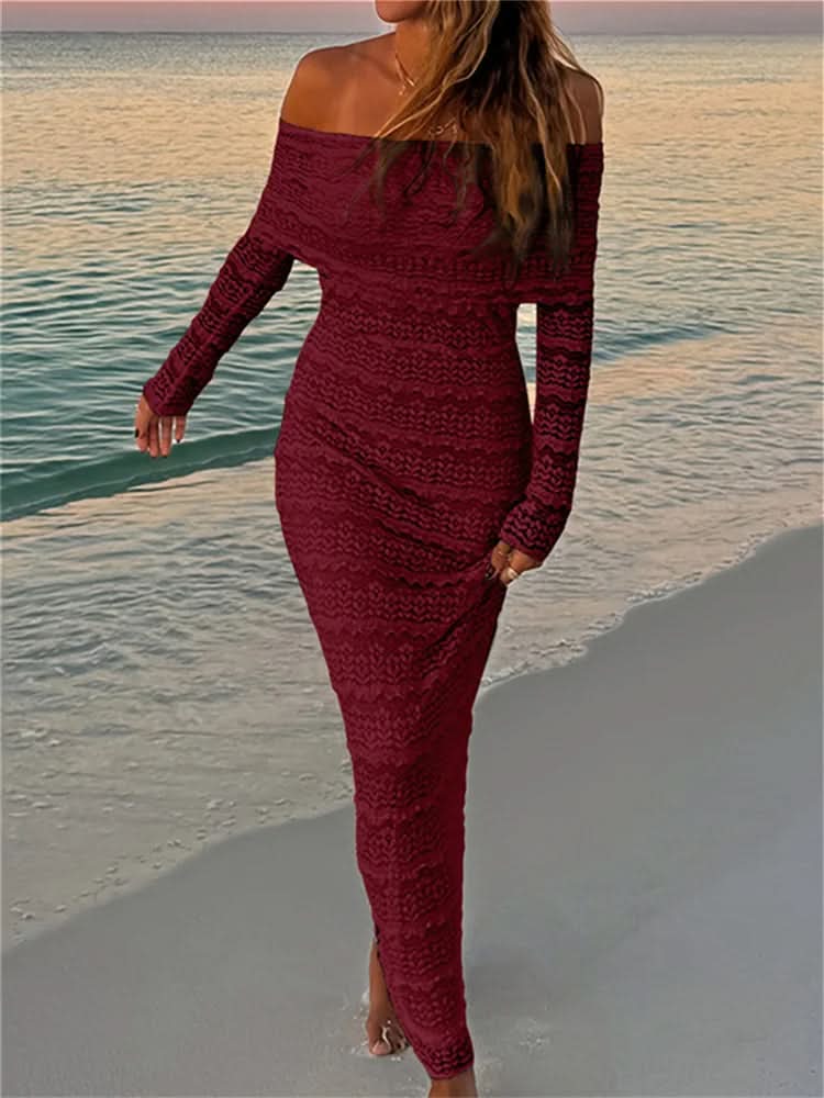 25e édition : élégante robe longue en dentelle à épaules dénudées, style mondain emblématique