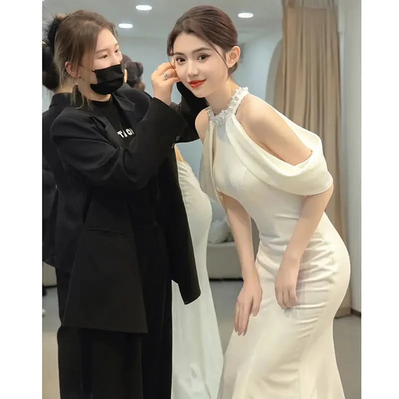 Robe de mariée de luxe rouge vin à col suspendu