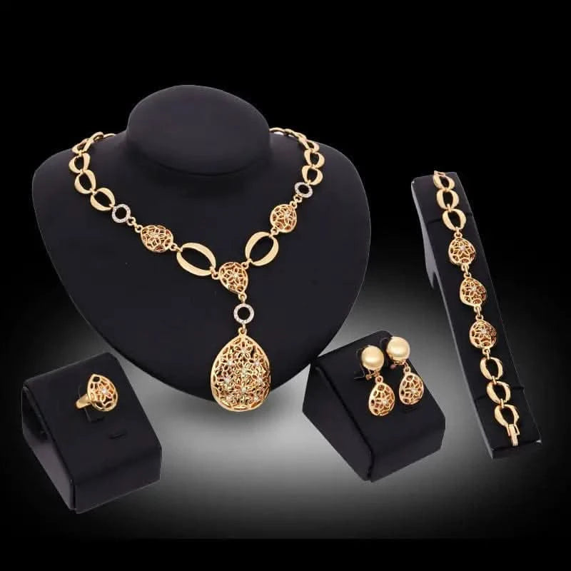 Ensemble de bijoux de mariée indiens en or