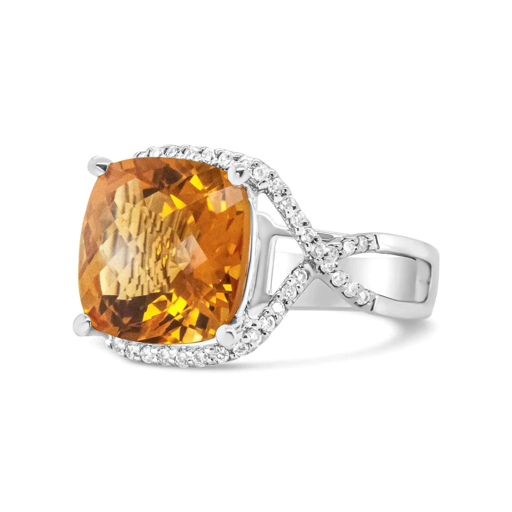 Bague en or blanc 14 carats, citrine jaune taille coussin de 12 mm et diamant rond pavé de 1/3 ct (couleur HI, pureté VS1-VS2)