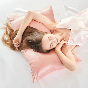 Taie d'oreiller de luxe en satin de soie 