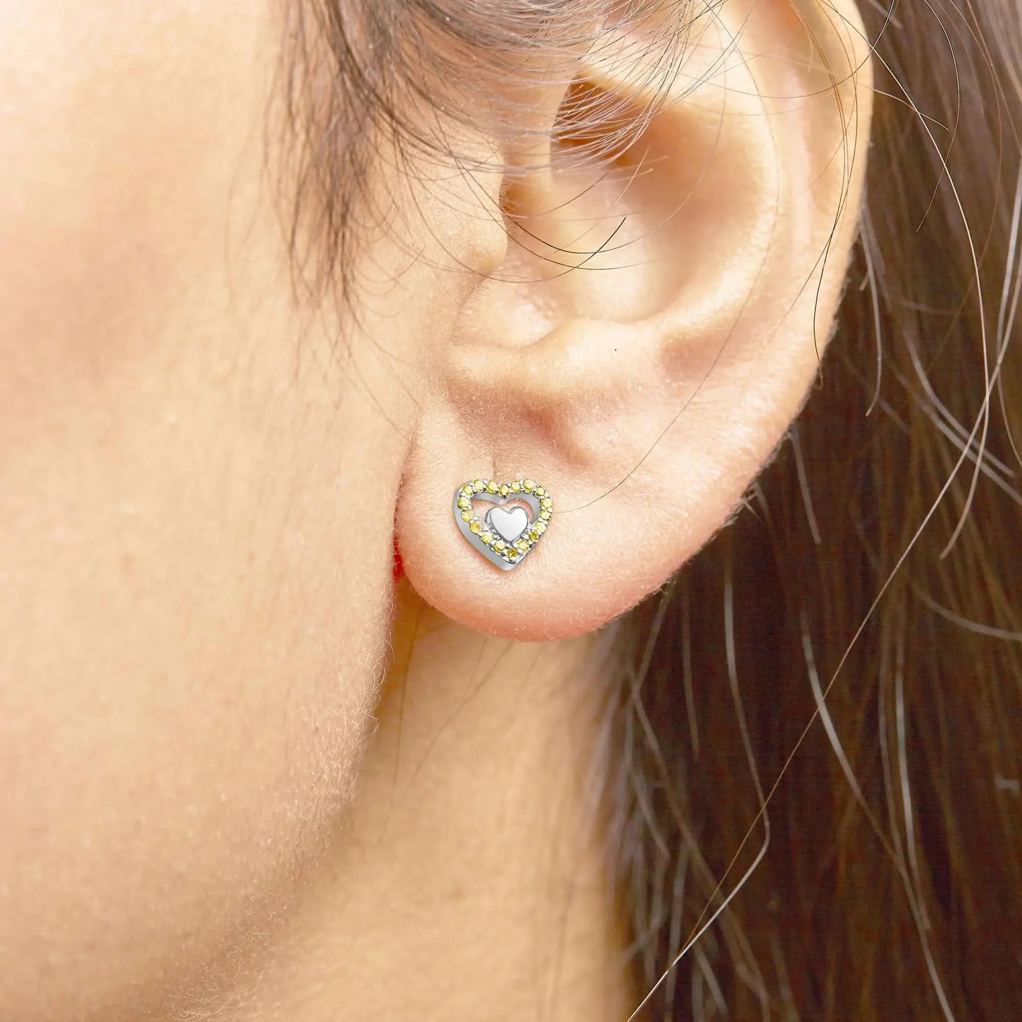 Boucles d'oreilles à tige en argent sterling 925 avec diamants de 1/6 ct et double cœur ouvert - Couleur de diamant au choix