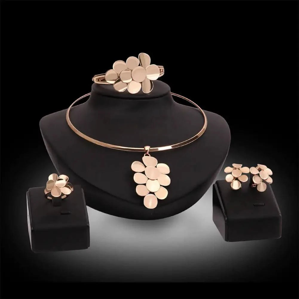 Ensemble de bijoux de mariée indiens en or