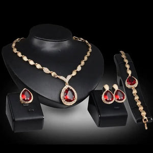 Ensemble de bijoux de mariée indiens en or