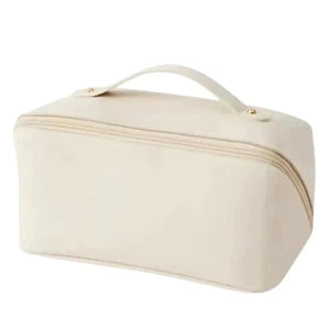 Travel-Friendly Makeup Pouch – Organize, Protect & Glam On the Go
