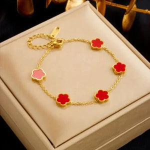 Bracelet élégant en or avec goutte florale